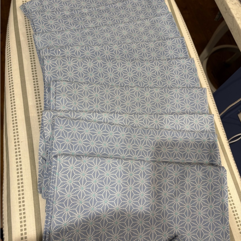 Martha Stewart Blue and White Cotton Napkins set of 12 never used